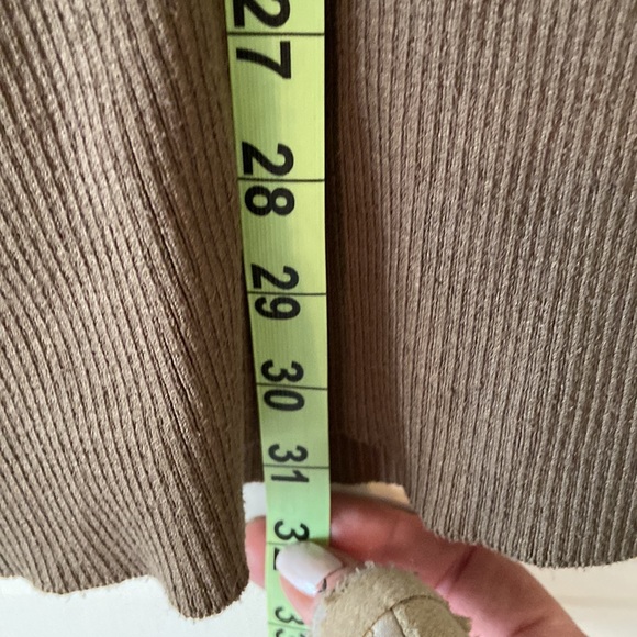 Bebe Olive & Pink Paisley Banded Bottom Blouson Sleeveless Tunic Top - Picture 4 of 7